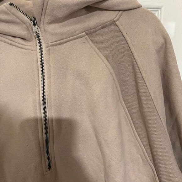 Pinky Lily Hoodie - Picture 2 of 4